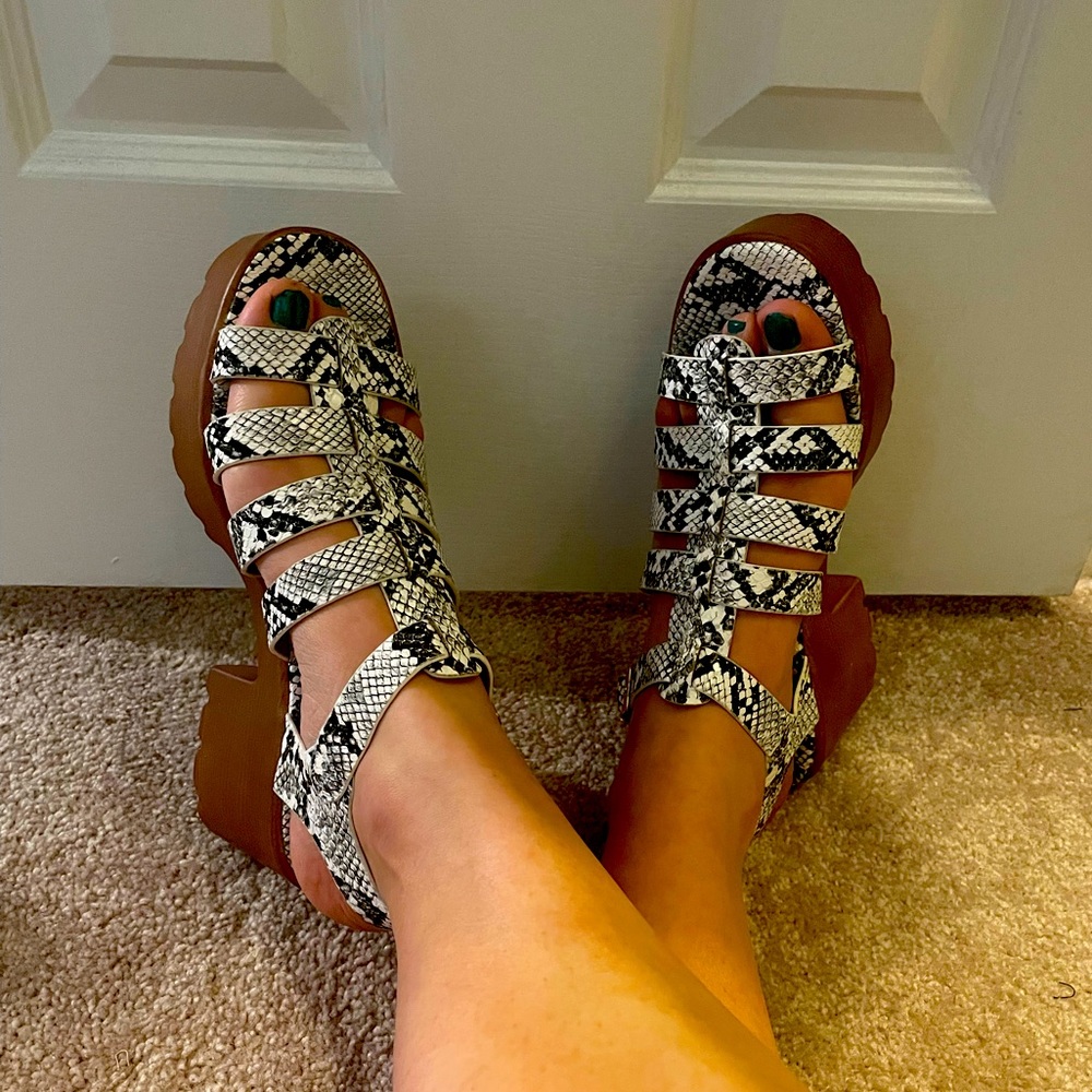 Cute and comfy sandals